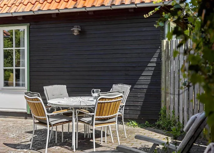 1070-n-tisvildeleje-julsgardsvej-22 *